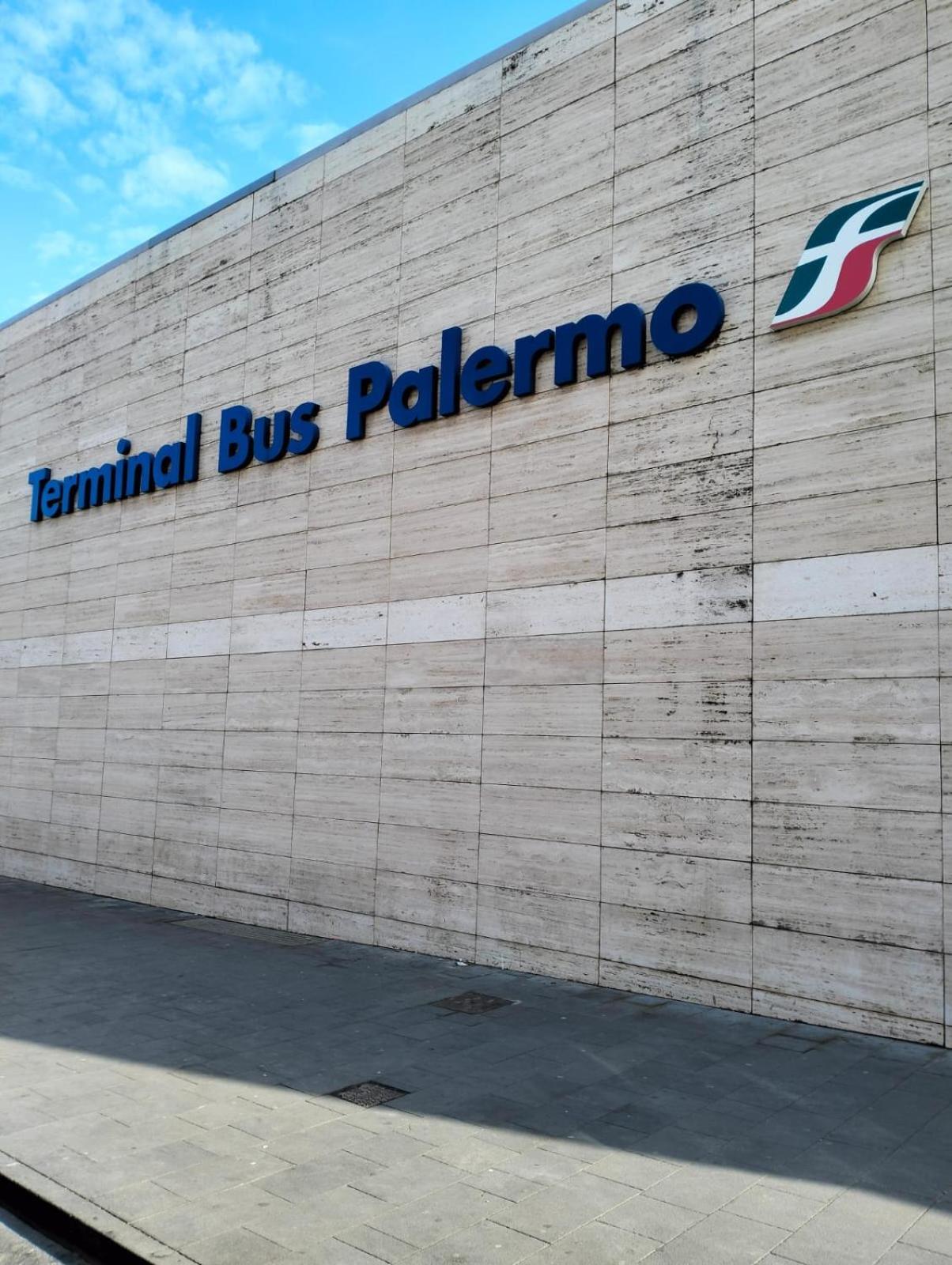Stazione Di Palermo Affitti Apartment ภายนอก รูปภาพ